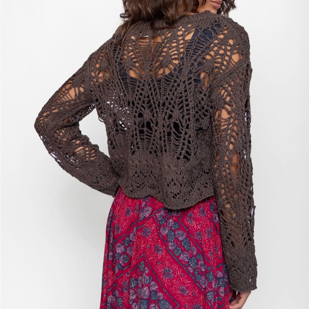 💚NEW LISTING💚 NATURAL LIFE Favorite Layering Sweater - Charcoal - Picture 2 of 8